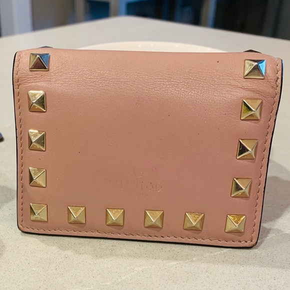 Valentino Handbags - VALENTINO Blush Rockstud Wallet